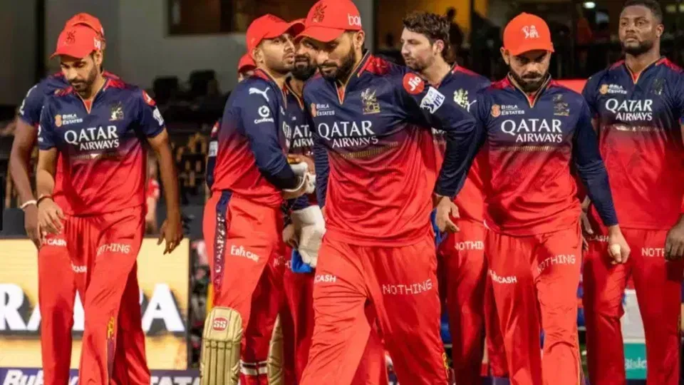 IPL 2026 से पहले RCB को लगा बड़ा झटका, नुवान थुषारा को नहीं मिली NOC